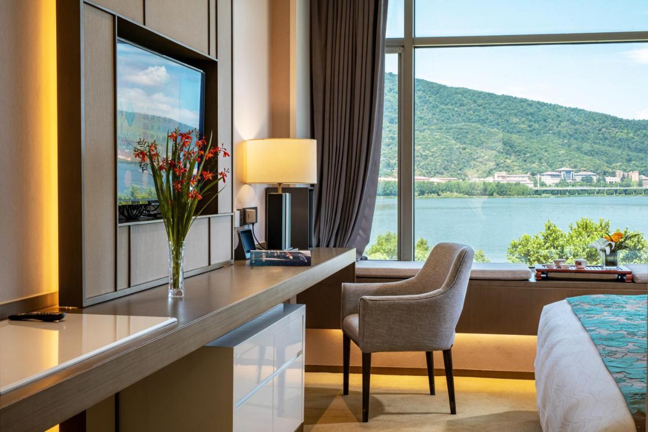 Weiselect Wanghu Hotel Kunming Zewnętrze zdjęcie
